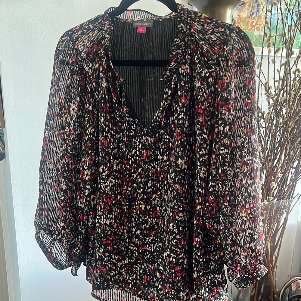 Vince Camino NWOT sz L